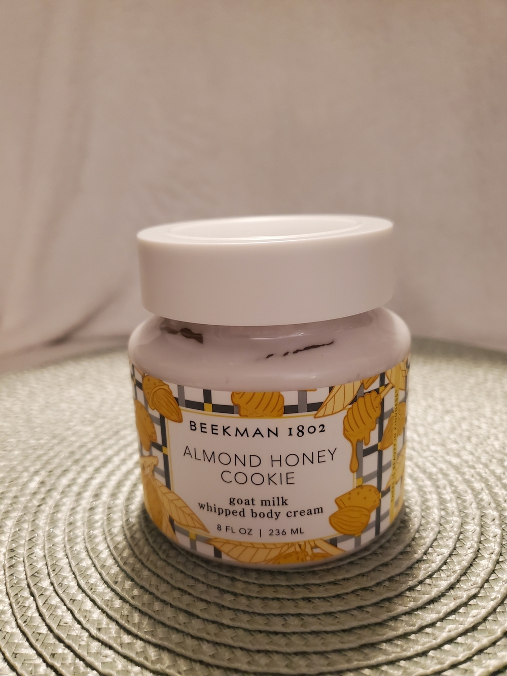 Beekman 1802 Almond Honey Cookie Whipped Body Cream